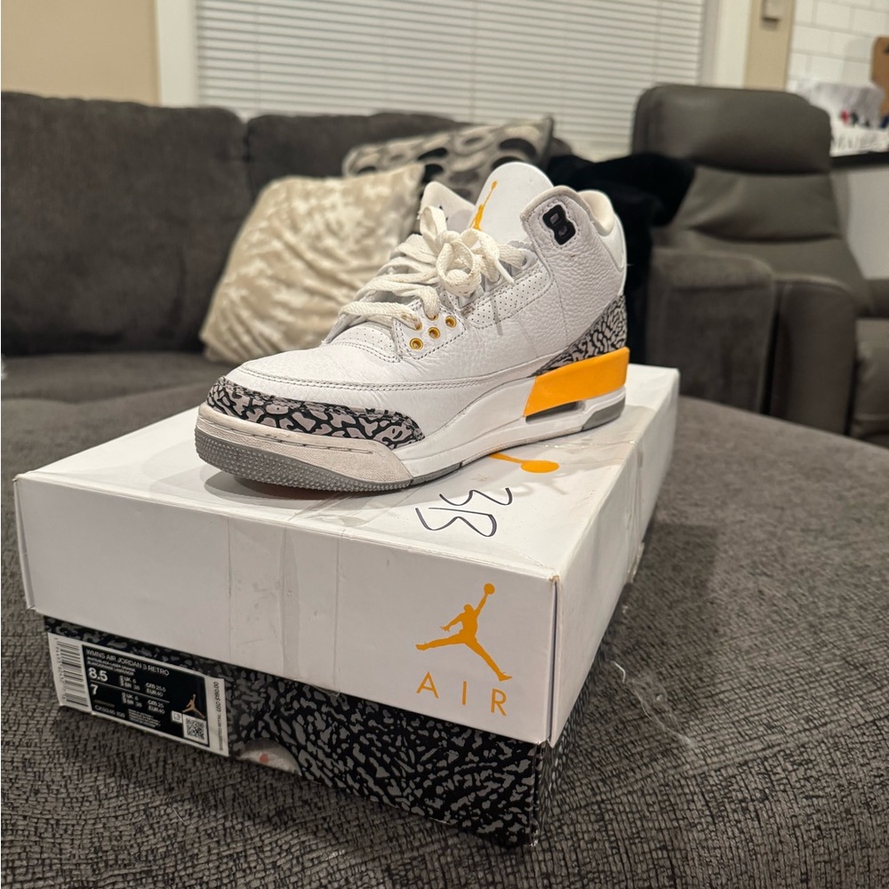 Jordan 3 Laser Orange
